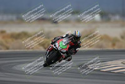 media/Nov-15-2025-Race Pace (Sat) [[8de605a2d8]]/Verified Riders/Turn 4 (1030am)/